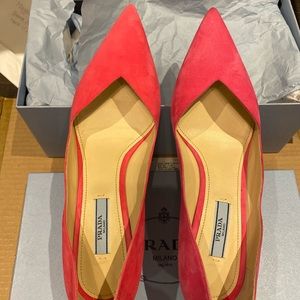 Prada pumps size 7